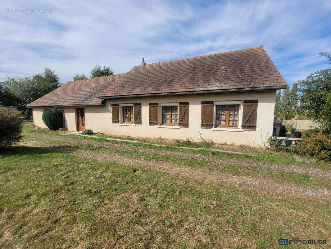 Maison à GRAINVILLE-LANGANNERIE