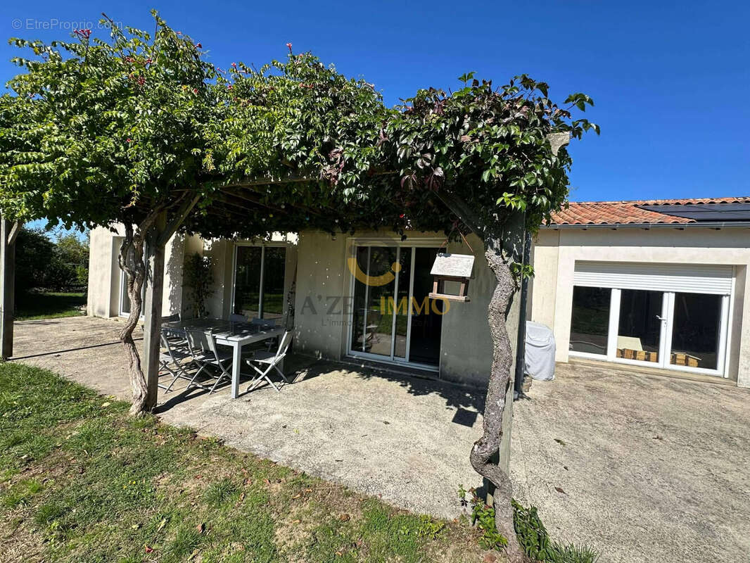 Maison à BRESSUIRE