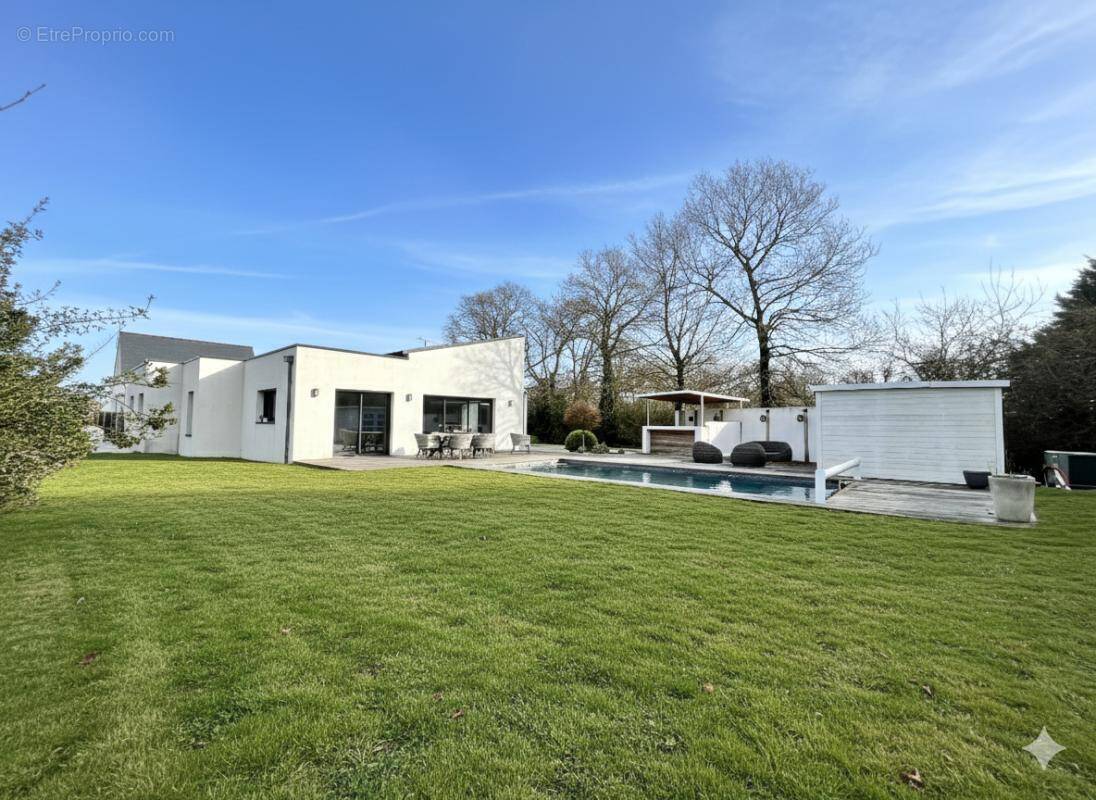 Maison à SAINT-LYPHARD