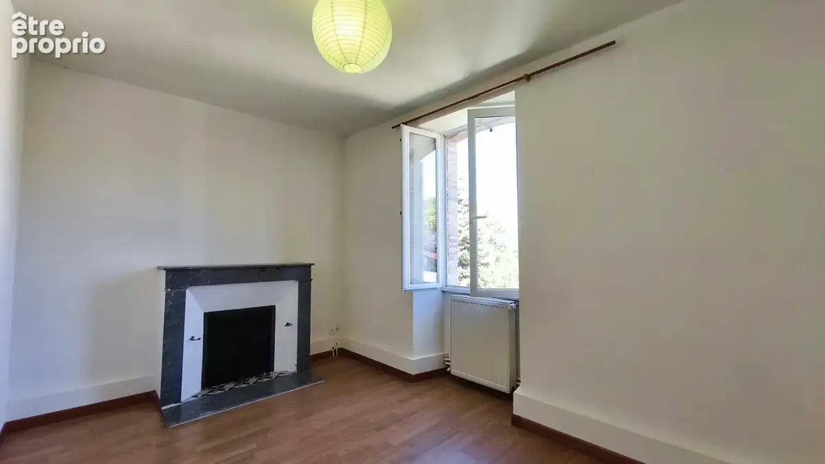 Propriété quercynoise en pierre avec gîte   2 maisons, dépendances et 4 246 m2 de terrain - photo 20