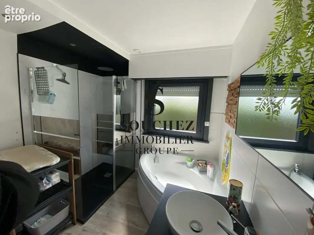 Maison 6 pièces 102 m² à vendre à Aix-Noulette (62160) - photo 7