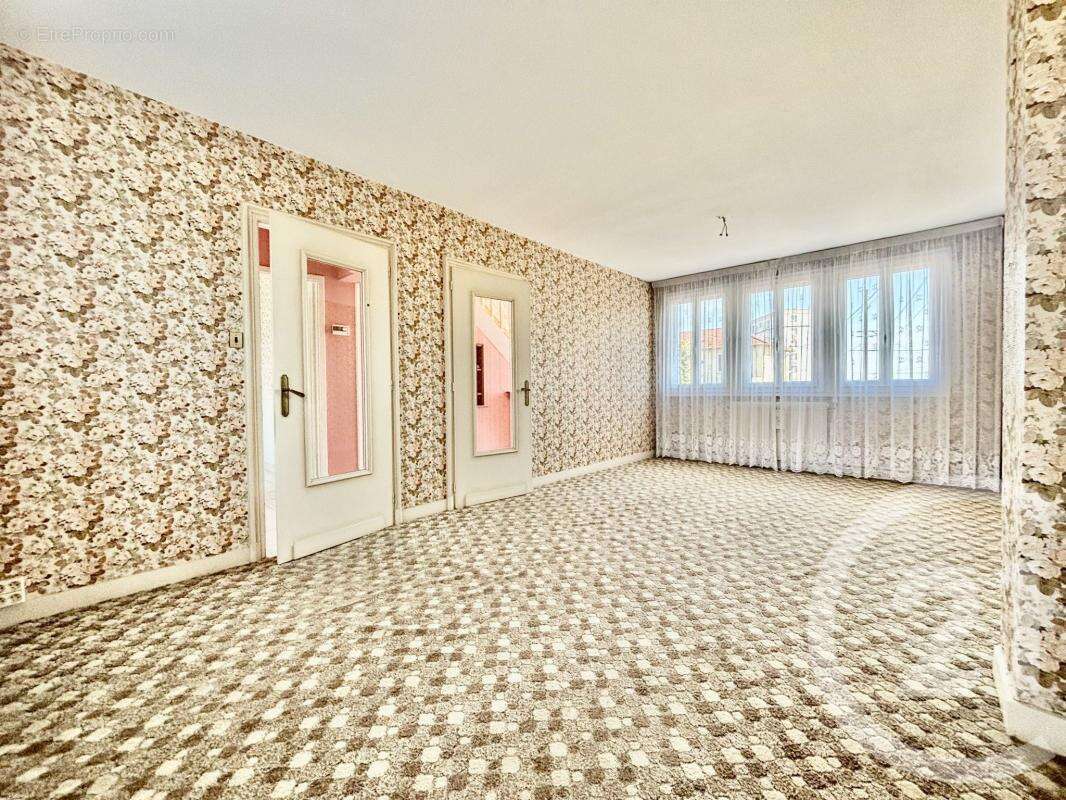 Maison 86 m² à Limoges  - photo 5