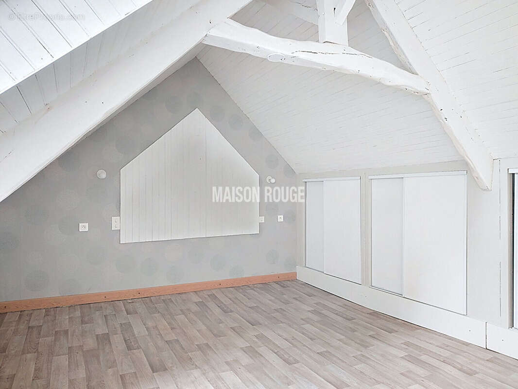bel appartement T4  hyper centre COMBOURG - photo 22