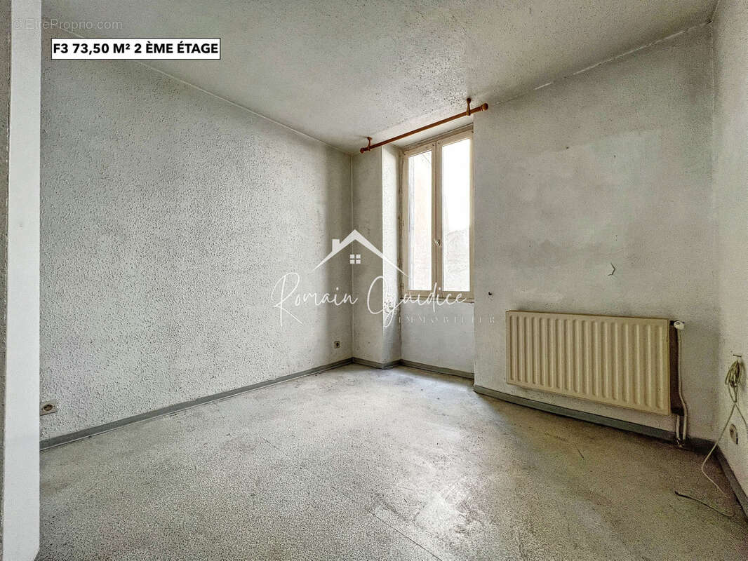 Immeuble de rapport de 321 m2 avec local commercial hypercentre - photo 10