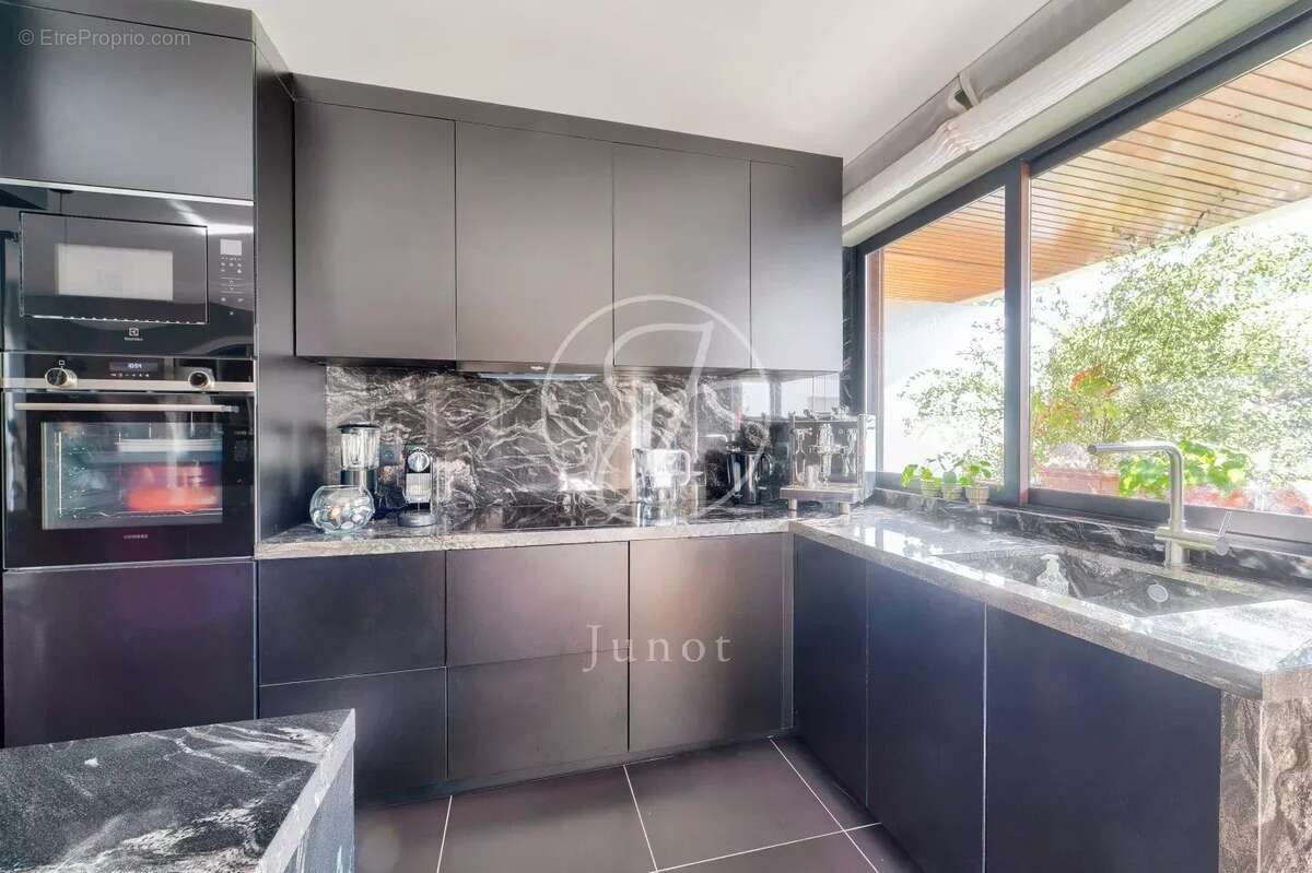 Appartement à SAINT-CLOUD