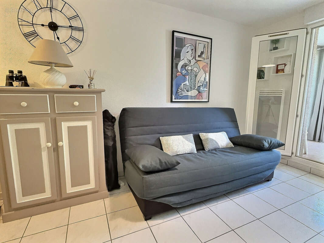 Appartement à LA LONDE-LES-MAURES