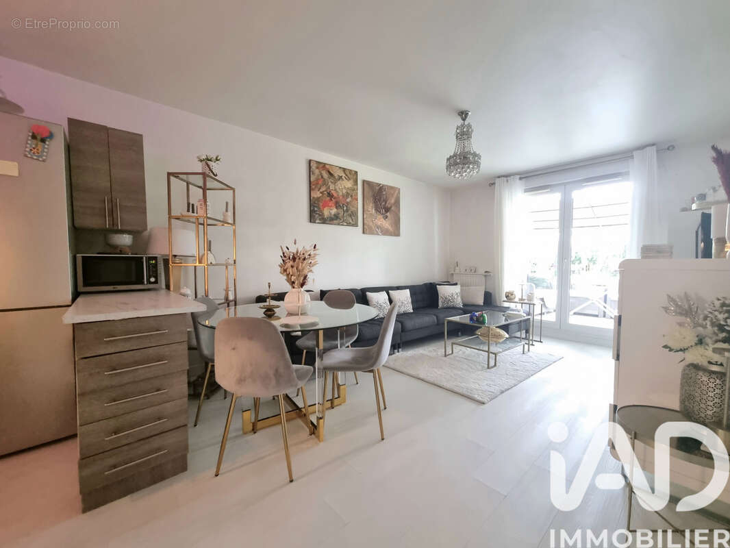 Photo 5 - Appartement à BOISSY-SAINT-LEGER