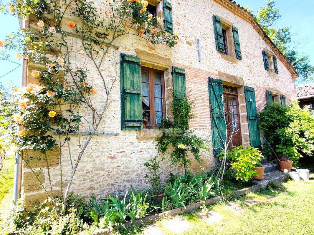  Un petit Hameau en Gascogne - photo 3