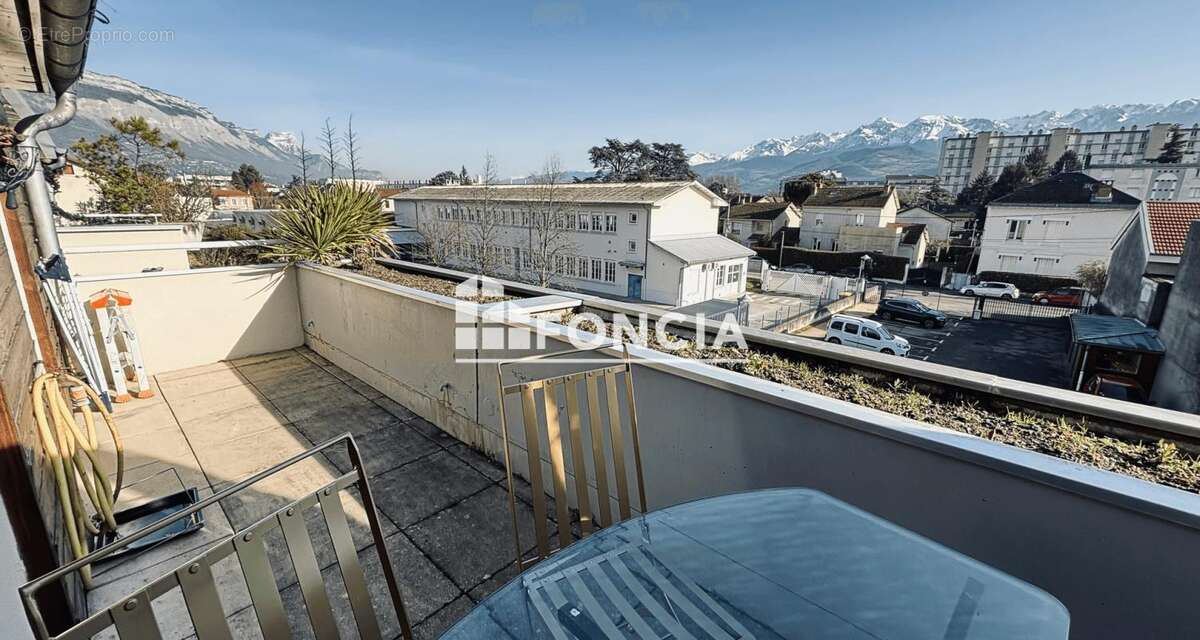 Appartement à GRENOBLE
