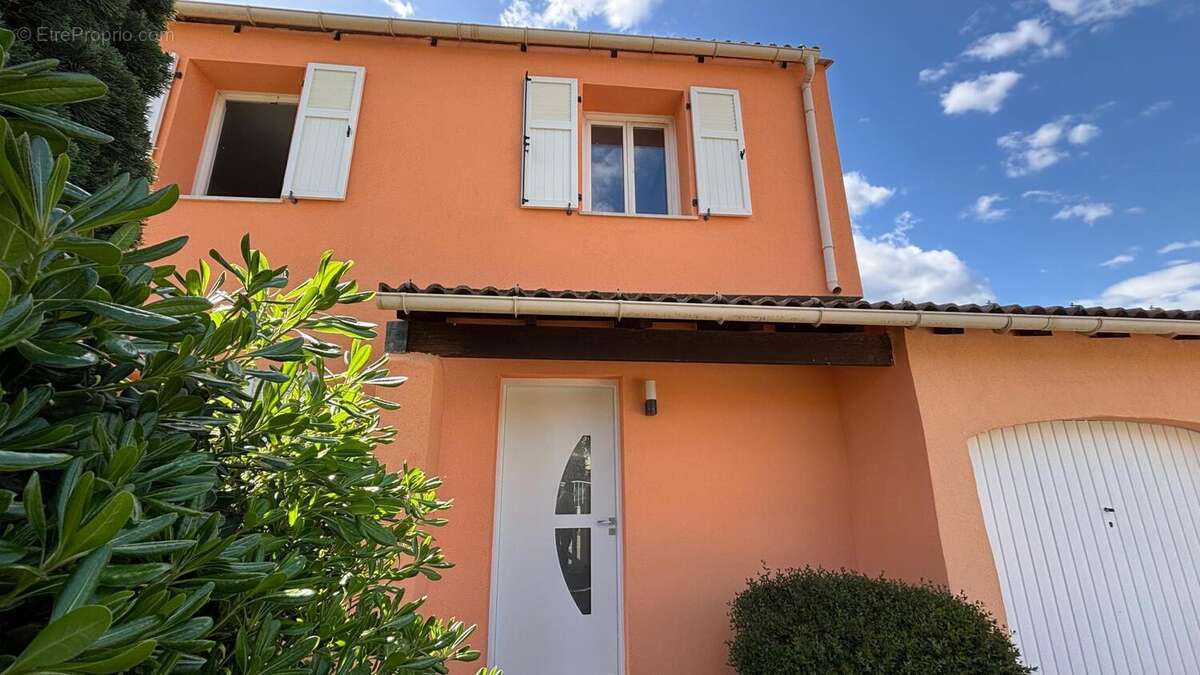 Photo 2 - Maison à DRAGUIGNAN