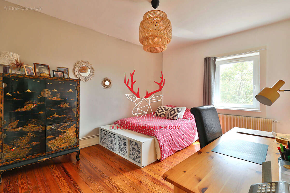 Appartement à SAINT-GENIS-LAVAL