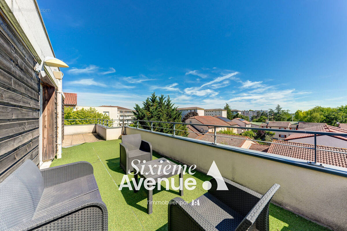 Appartement à VAULX-EN-VELIN
