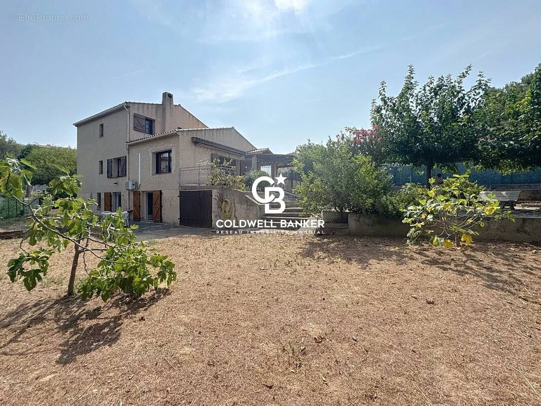 Maison à SAINT-RAPHAEL