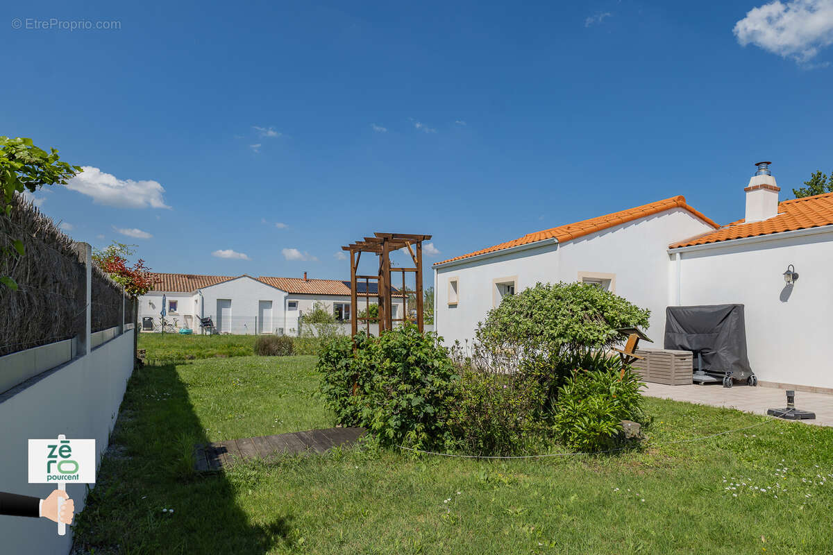 Maison à LE PERRIER