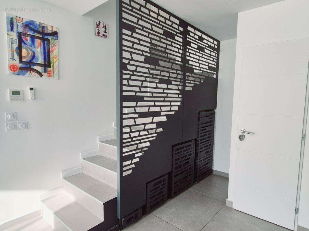 Maison à SAINT-JEAN-DE-VEDAS