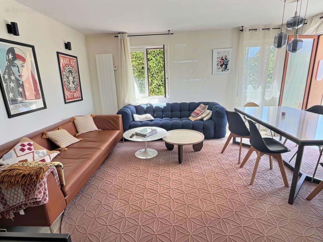 Réajustement du prix …
pour cette Magnifique maison à découvrir, avec investissement locatif très intéressant - photo 5