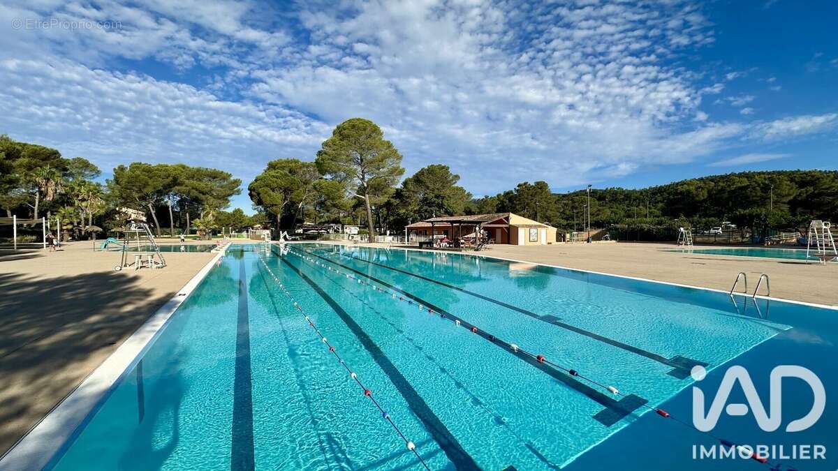 Terrain 478 m² à Frejus  - photo 2