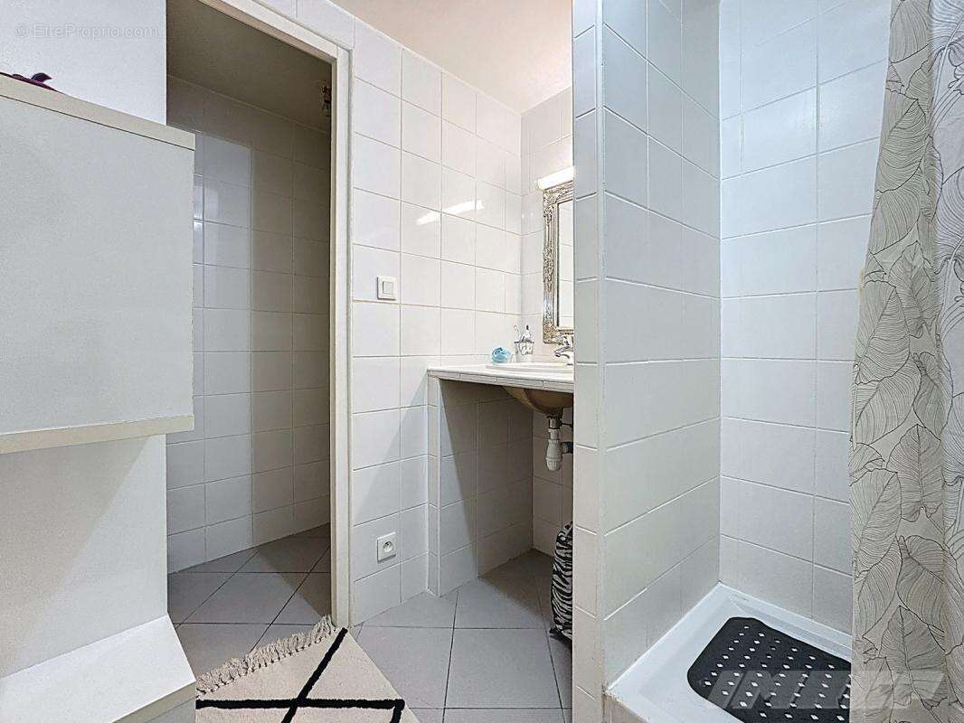 Appartement à MARSEILLE-2E