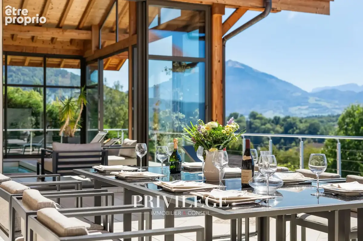 Propriété d’exception avec piscine intérieure, sauna, vue panoramique et gîte indépendant aux portes de Genève - photo 11