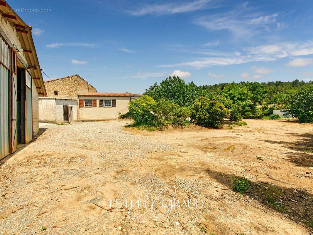 Maison à FELINES-MINERVOIS