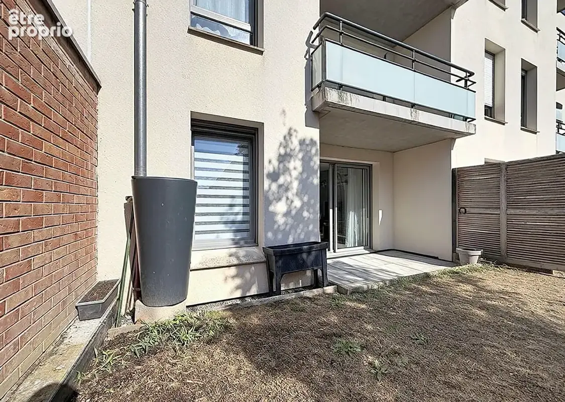 Appartement t3 - jardin - parking - pmr - photo 2