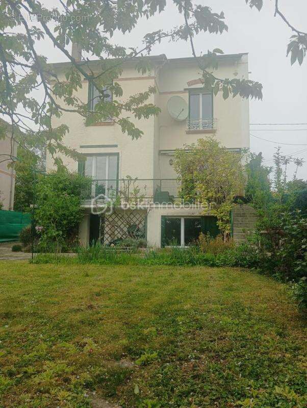 Maison à CROSNE