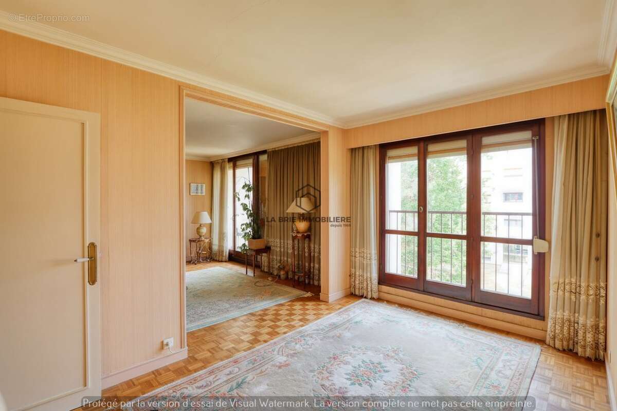 Appartement 80 m² à Villecresnes  - photo 5