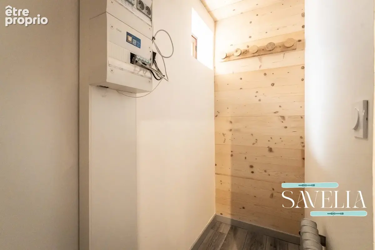Maison 140 m² à La Perriere  - photo 8