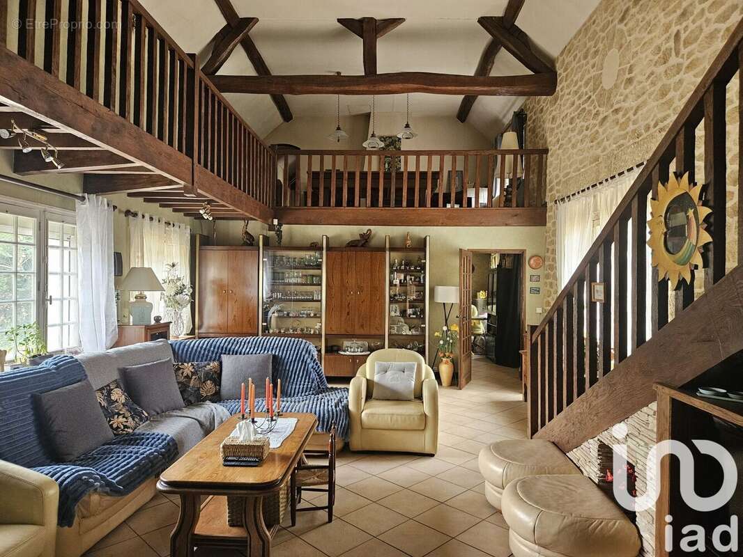 Photo 9 - Maison à CHERISY