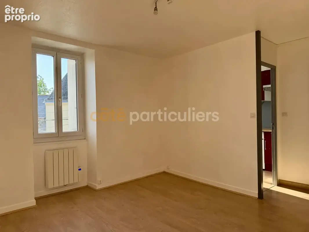 Nantes - - place mellinet - - studio 24m2 - - dernier étage - - calme - photo 4
