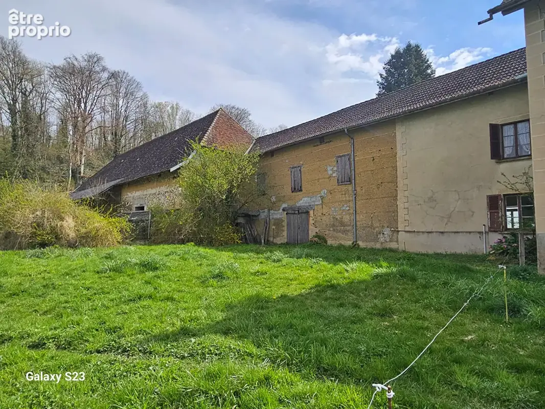 Maison à BELMONT-TRAMONET