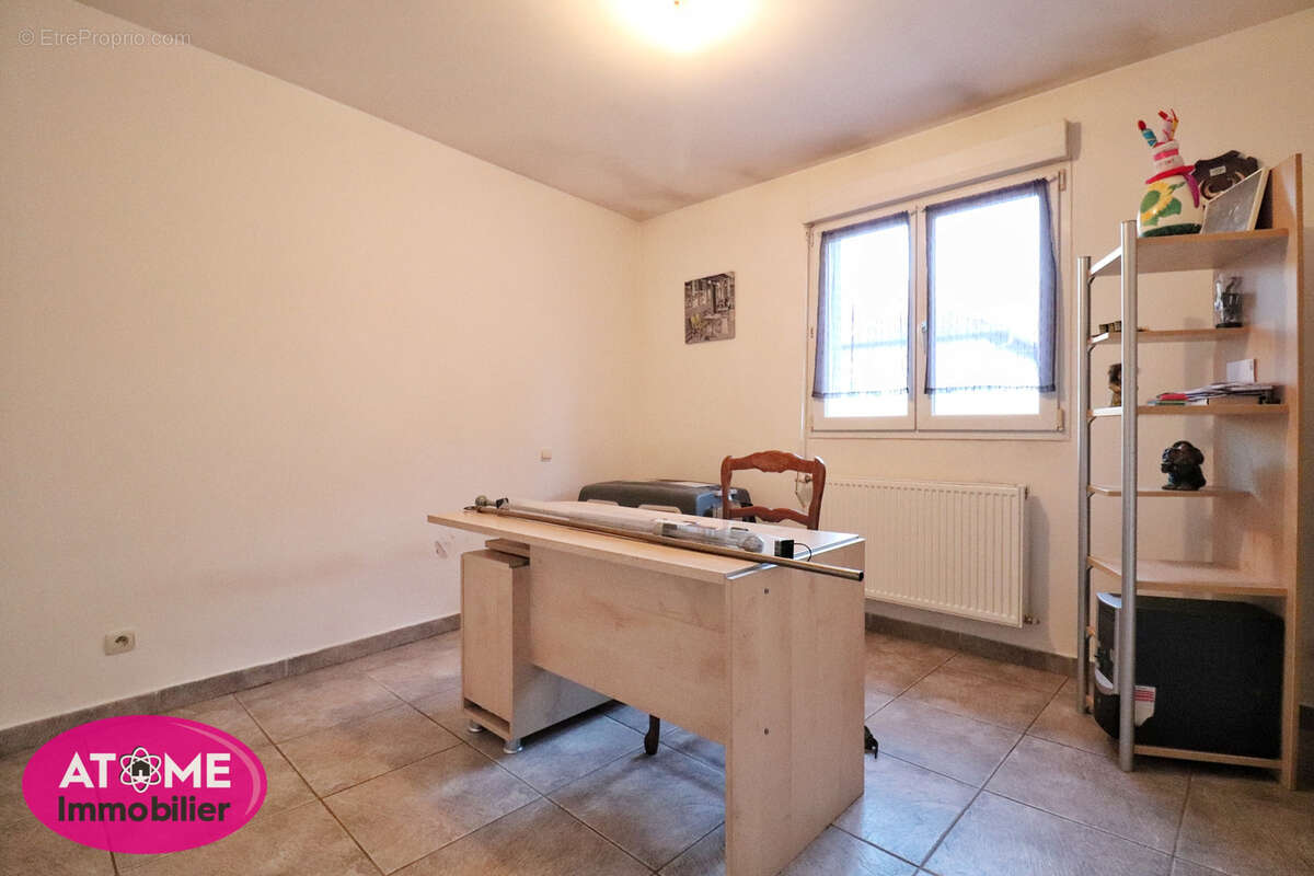 Appartement à AUBOUE