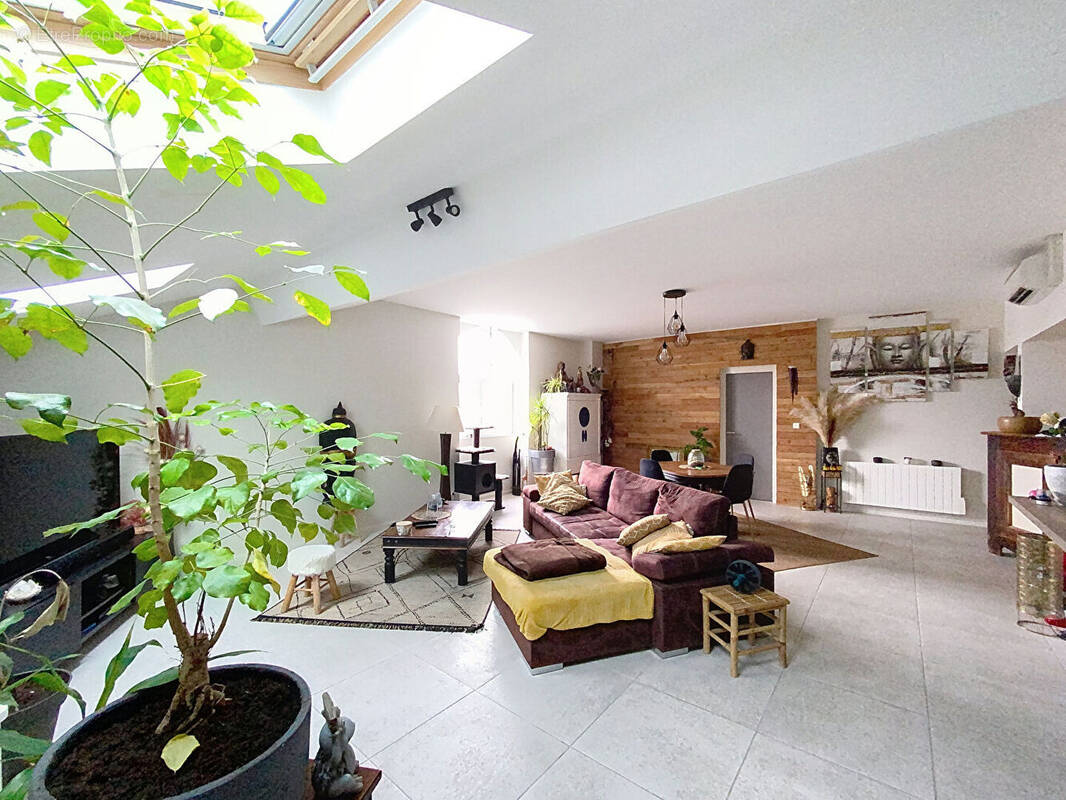 Appartement à MONTLUEL