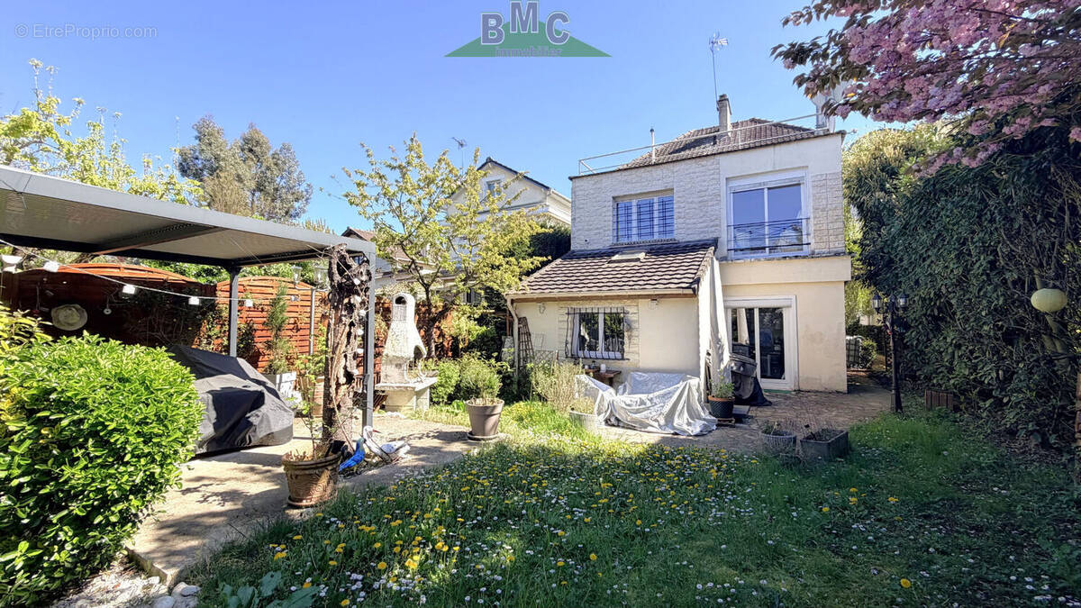 Maison à FRANCONVILLE