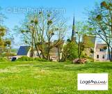 Terrain à BEAULIEU-SUR-LAYON