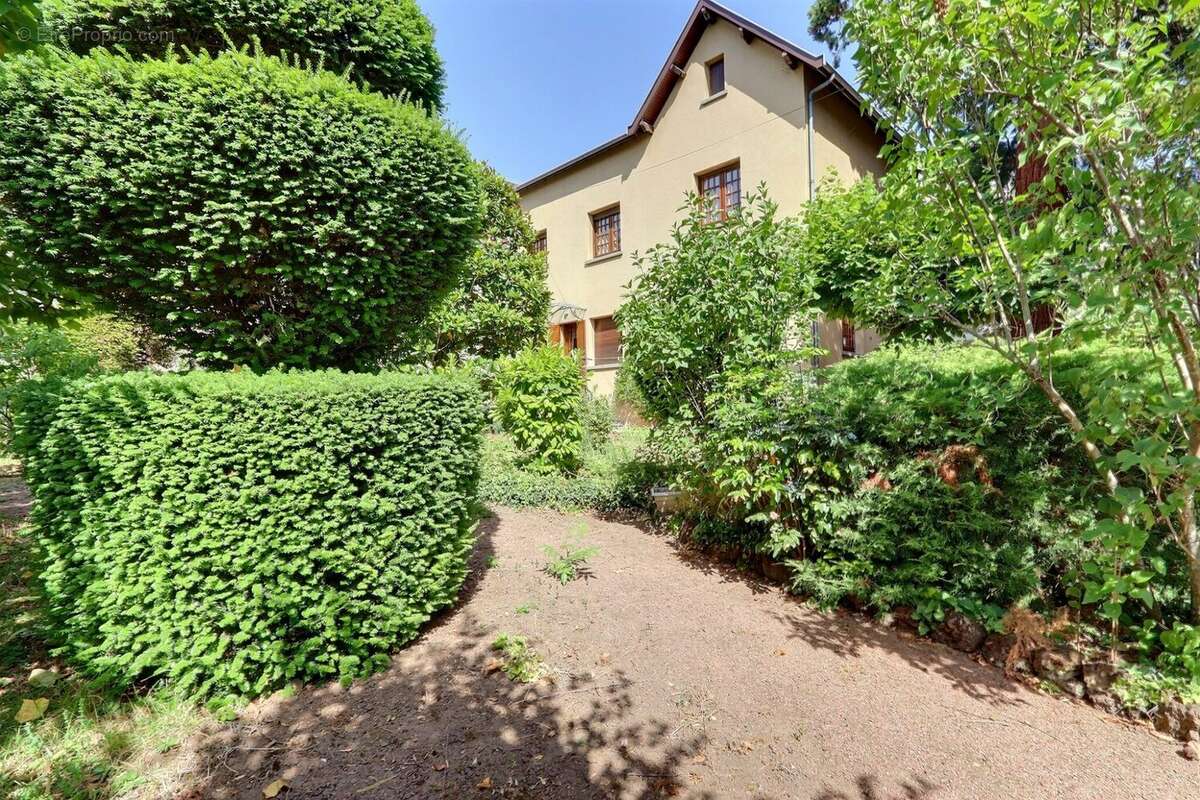 Maison à CHAMALIERES