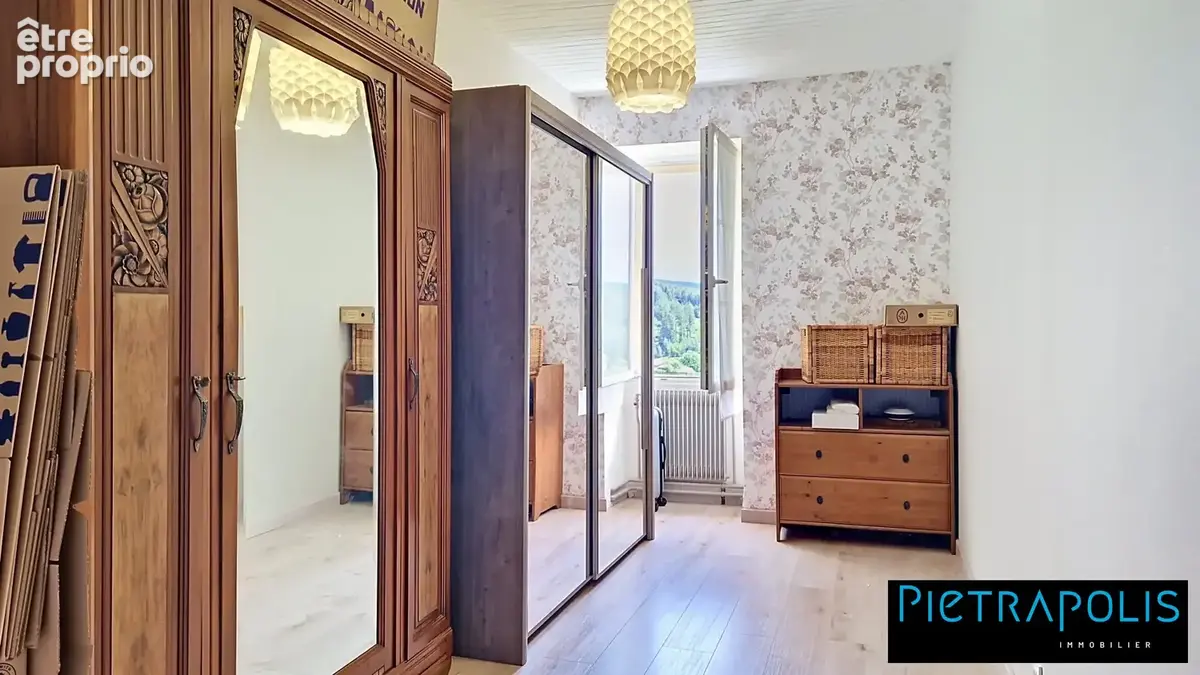 Maison 8 pièces 220 m² à vendre à La Clayette (71800) - photo 9