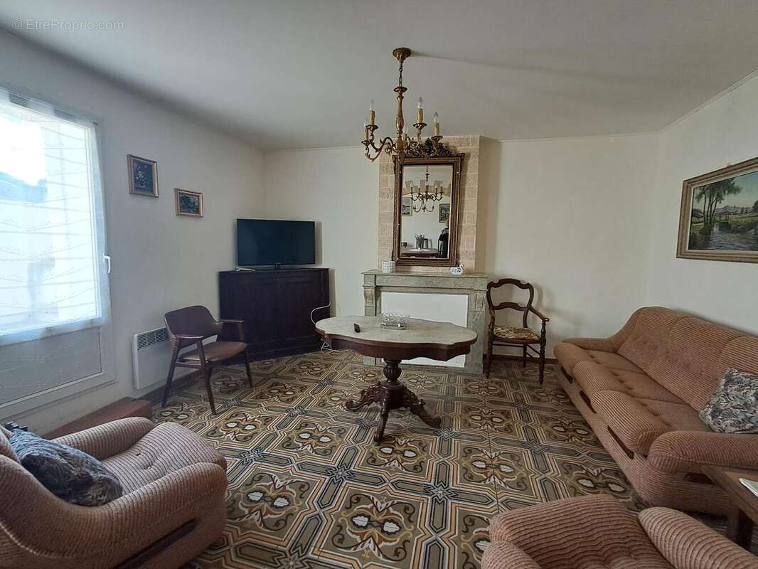 Photo 5 - Maison à POUZOLLES