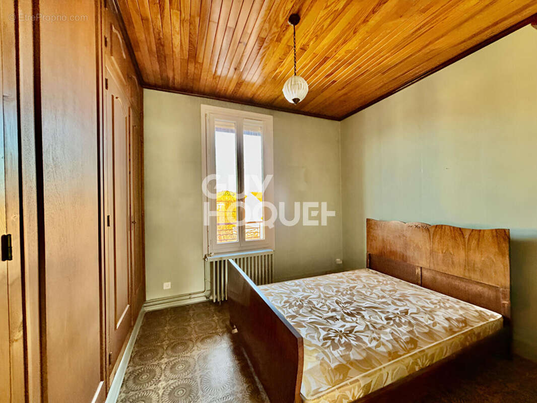 Maison à VAULX-EN-VELIN