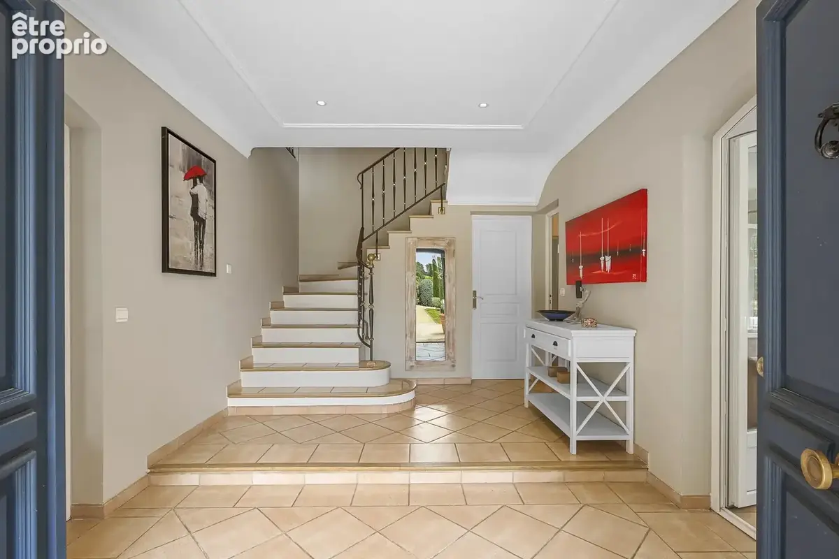 Proche Lorgues - Magnifique propriété de 218 m² + Appartement indépendant -Terrain de 8000m² - photo 37