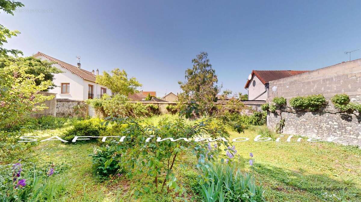 Photo 2 - Terrain à BONNIERES-SUR-SEINE