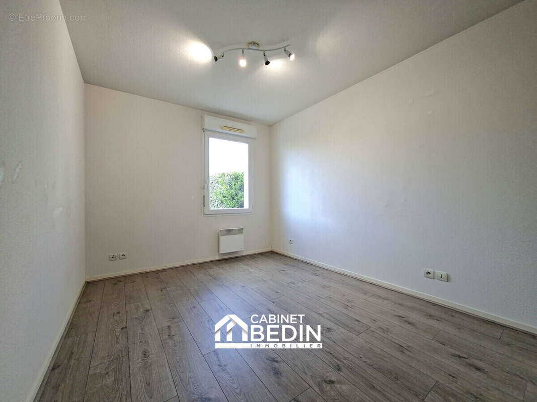 Appartement 55 m² à Libourne  - photo 7
