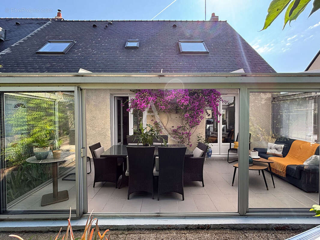 Maison à AVRILLE