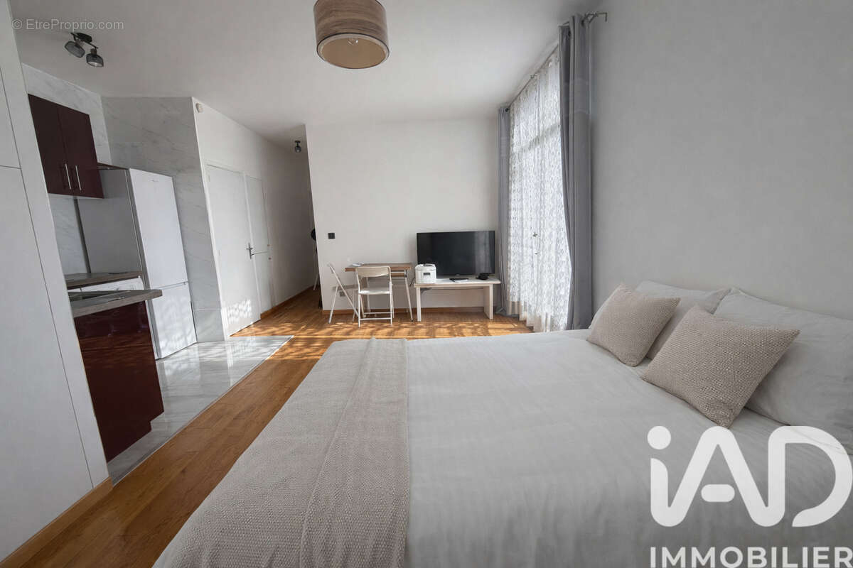 Photo 6 - Appartement à SURESNES