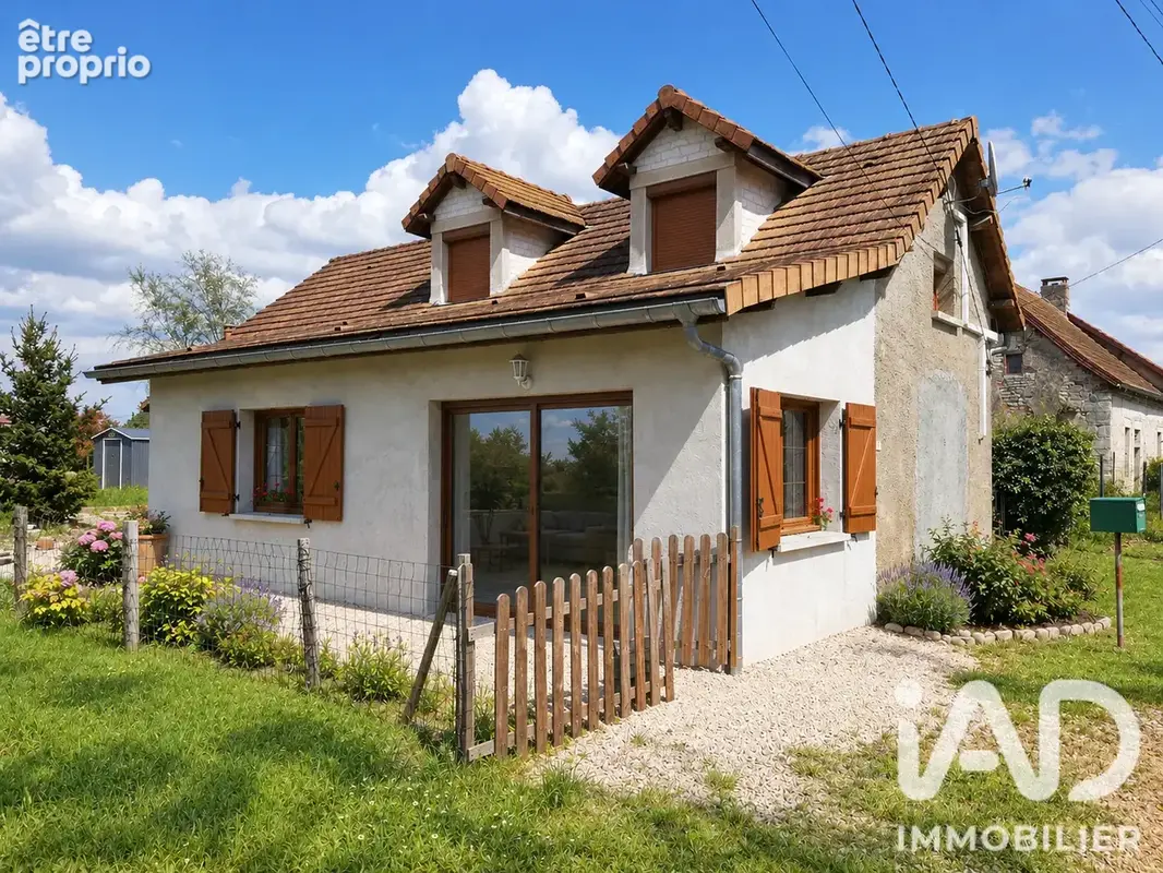 Photo 1 - Maison à SAINT-LOUP-GEANGES