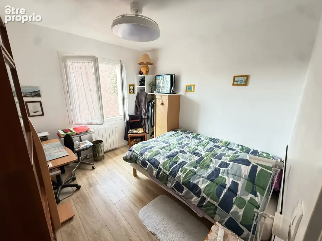 Bagnols en foret, villa dominante au calme avec piscine  et appartement independant - photo 22