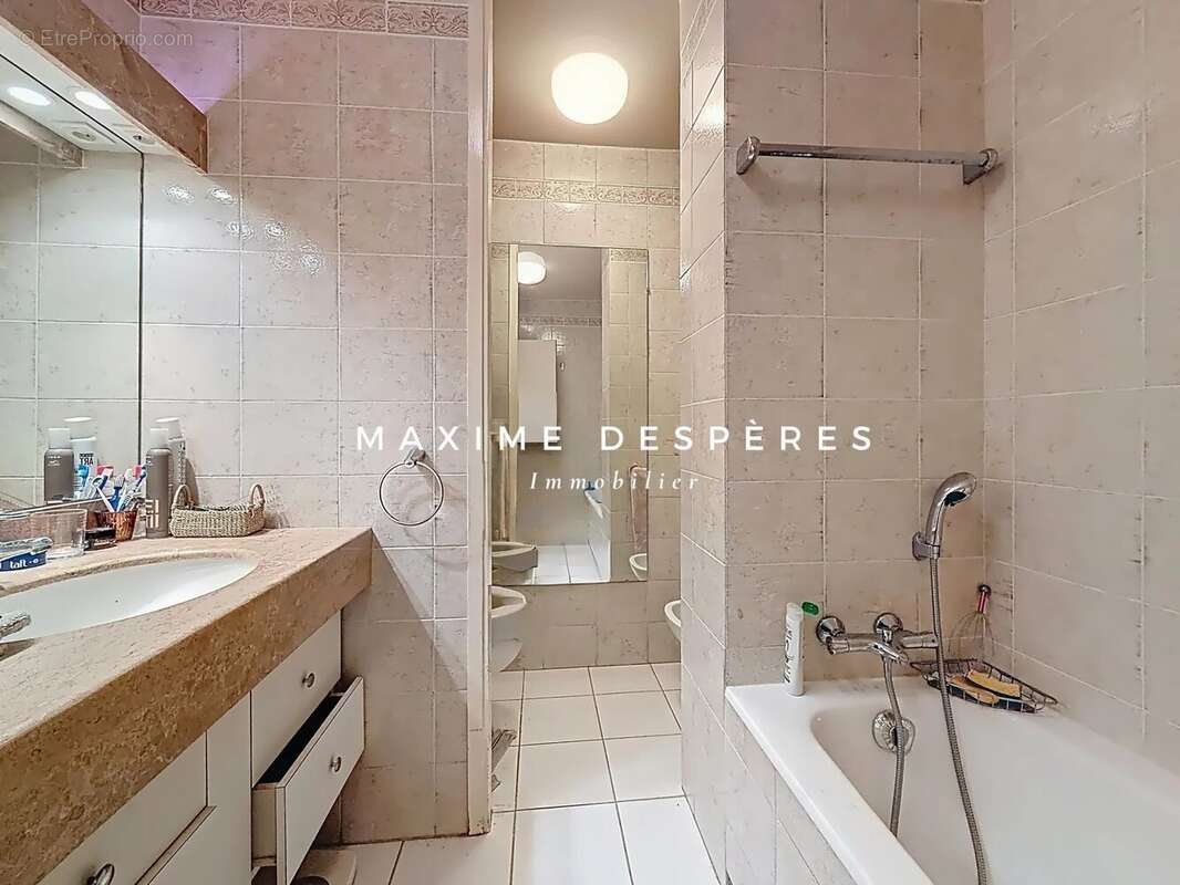 Appartement à VERSAILLES