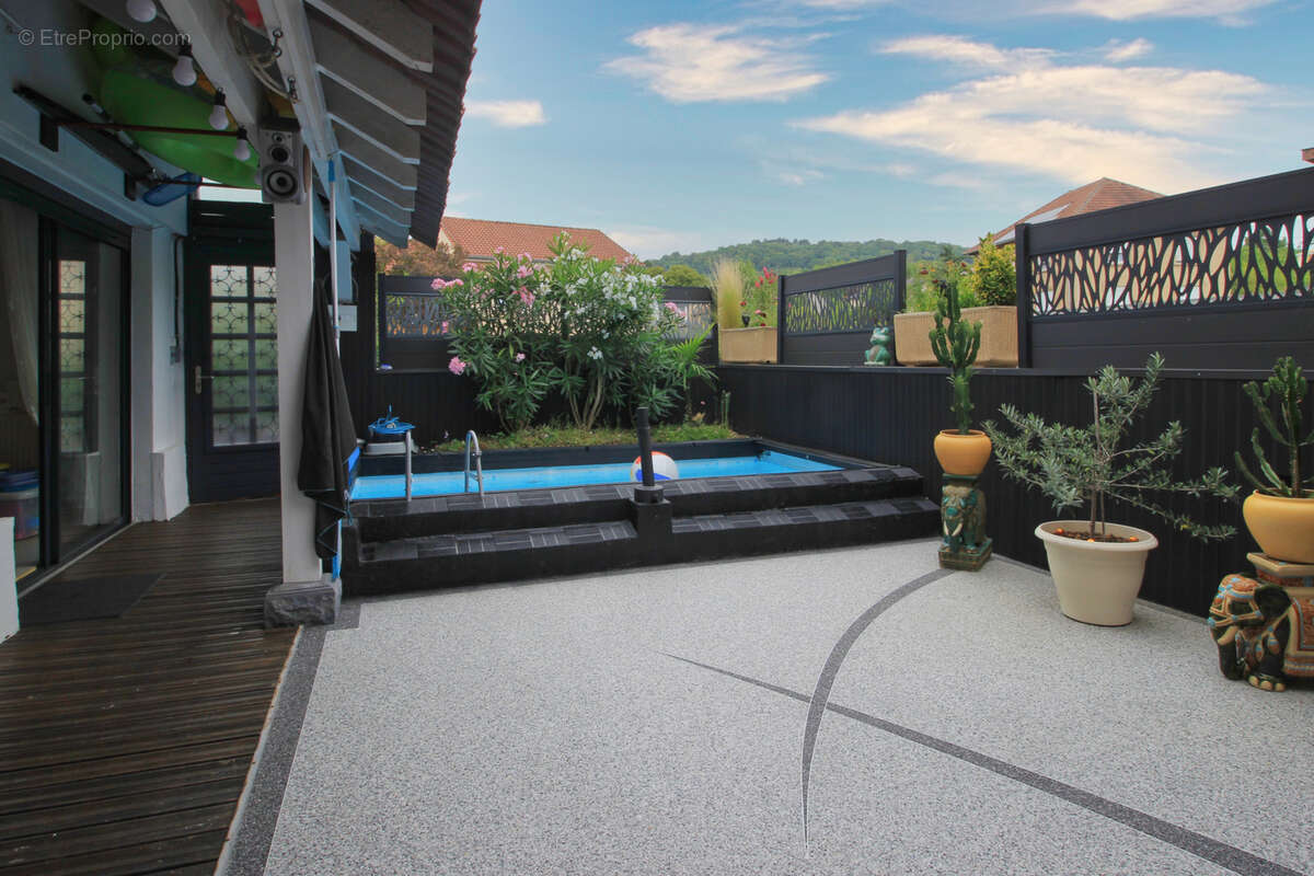 Appartement 150m2 + piscine + 2 terrasses   Marieulles - photo 2