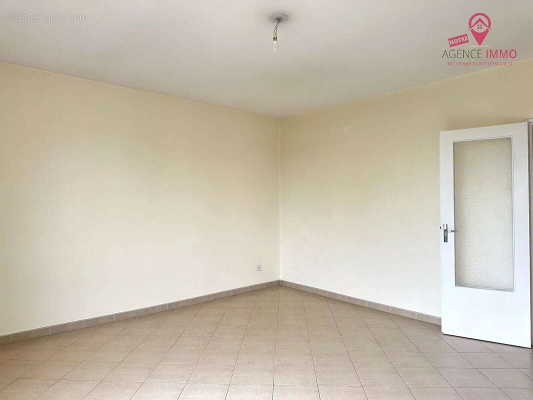 Appartement à LYON-8E