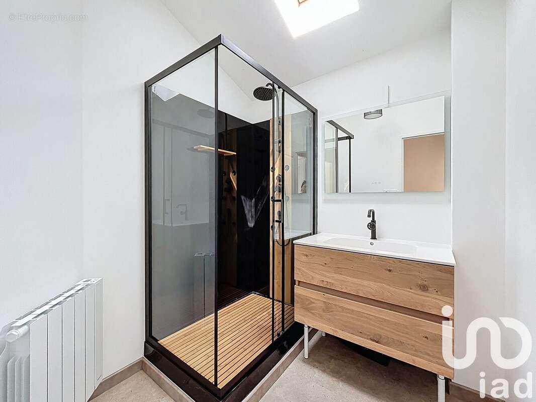 Photo 8 - Maison à SAINT-CHRISTOLY-DE-BLAYE